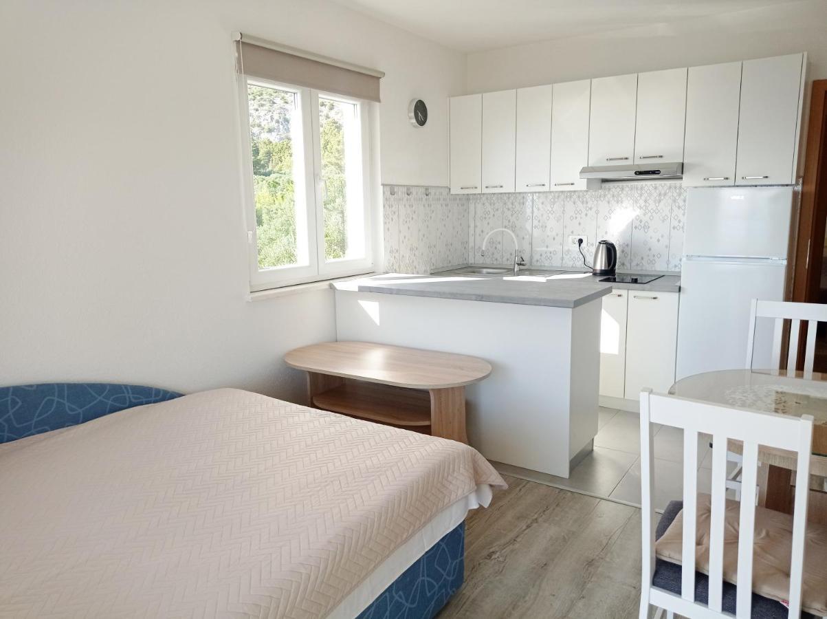 Ferienwohnung Casa Del Olivo Tučepi Exterior foto