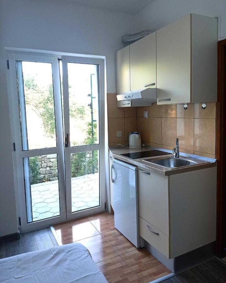 Ferienwohnung Casa Del Olivo Tučepi Exterior foto